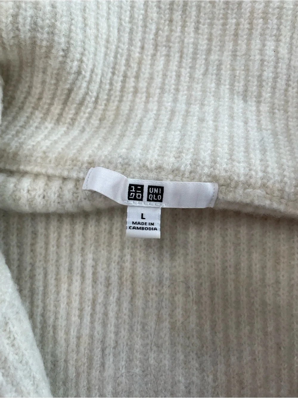 Uniqlo Women's Large Cream Souffle Yarn Full Zip Cardigan Sweater
